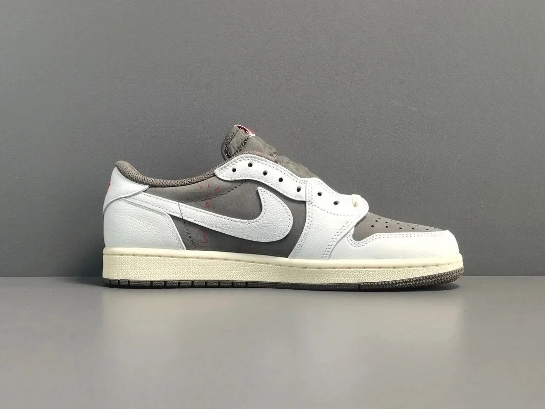 Nike x Travis Scott Jordan 1 Low