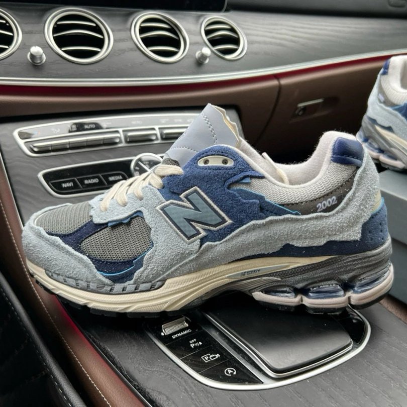 New Balance 2002R Protection Pack
